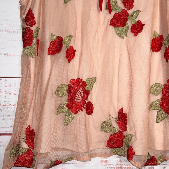 Disney By Lauren Conrad Snow White Mesh Blouse Large - Picture 5 of 6